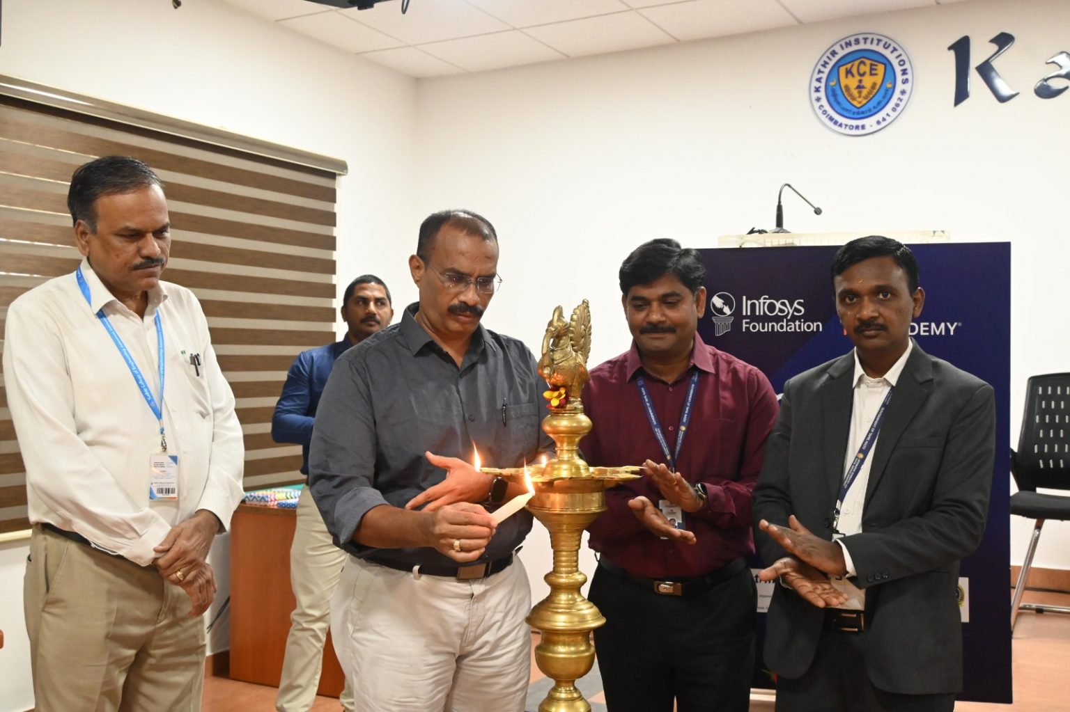 Kathir College of Engineering ICT Academy UX developmer Course 2026 (1)